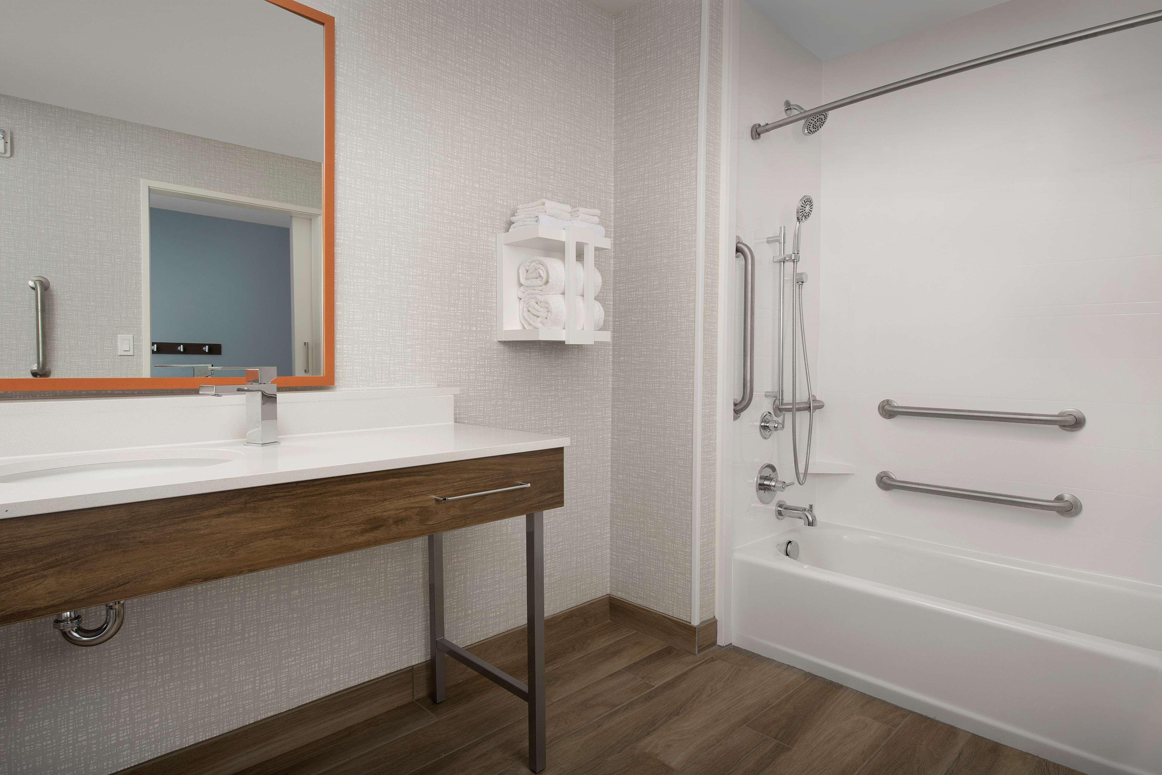 Hampton Inn Warroad, Mn Buitenkant foto