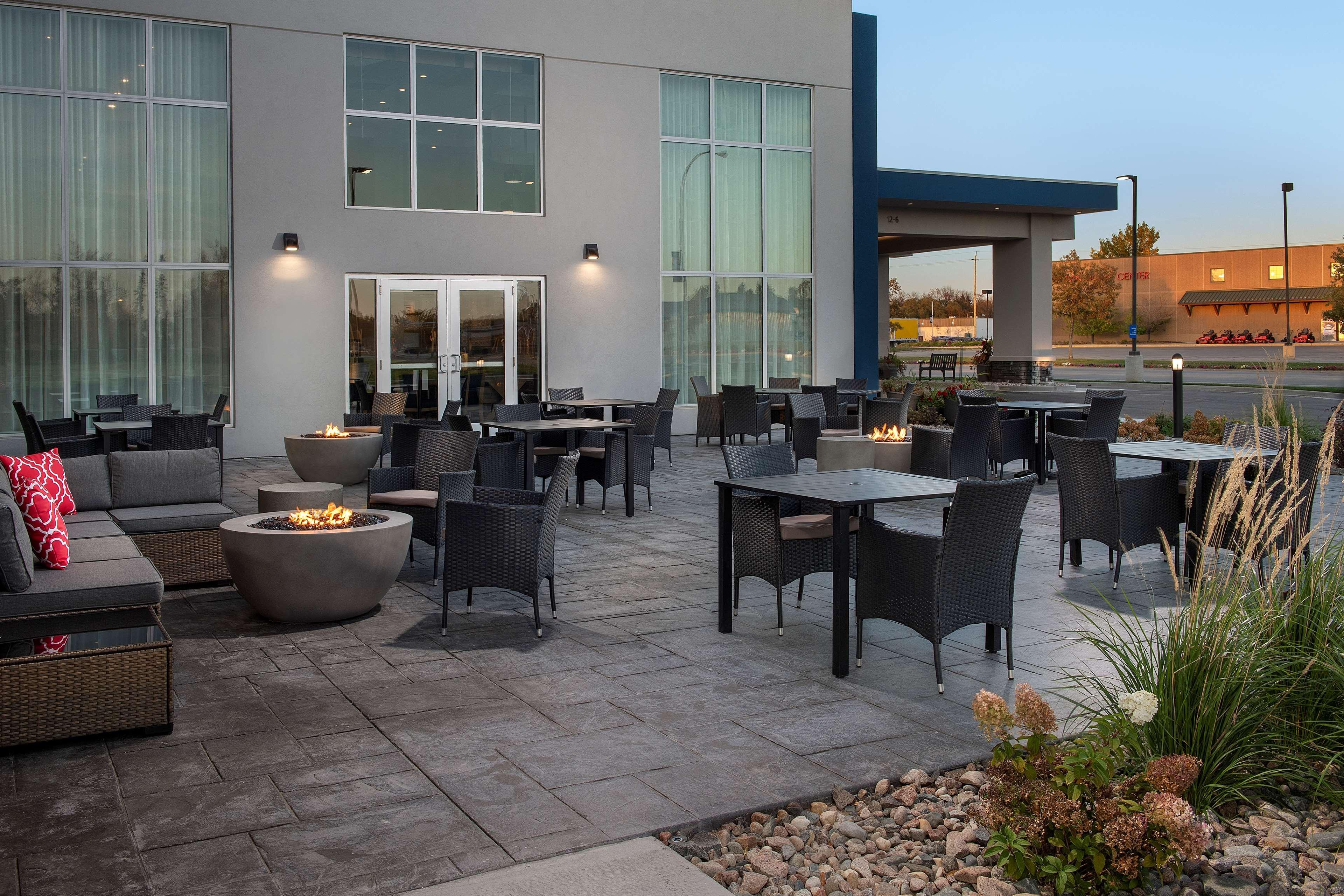 Hampton Inn Warroad, Mn Buitenkant foto